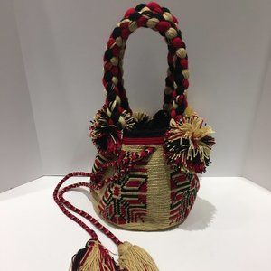 BOHO STYLE WOVEN DRAWSTRING BAG